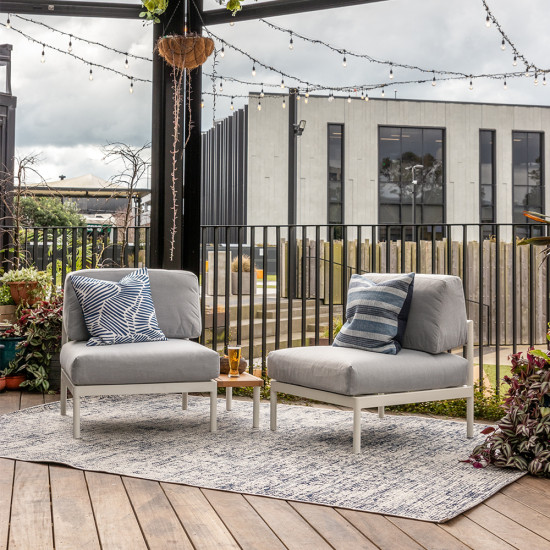 Cayman Outdoor One Seater, White