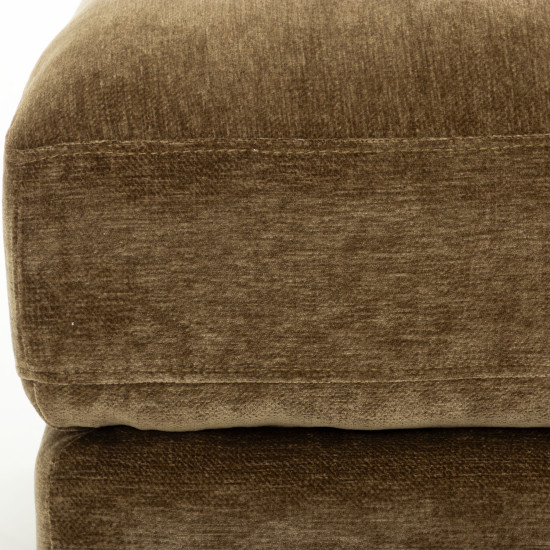 Ella Ottoman, Olive