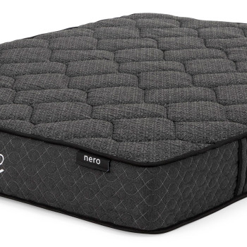 Nero Queen Boxed Mattress, Soft