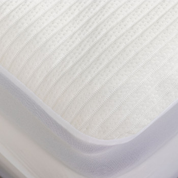 Guardsman Cool Rest Super King Mattress Protector