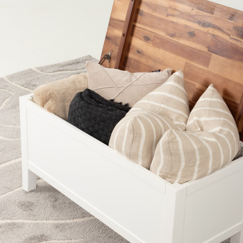 Conway Blanket Box
