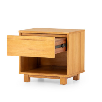 Ashwood 6 Piece Bedroom Set with Queen Bed Frame