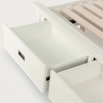 Melve 3 Piece Bedroom Set with Queen Bed Frame, White