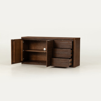 Bromley Buffet, Dark