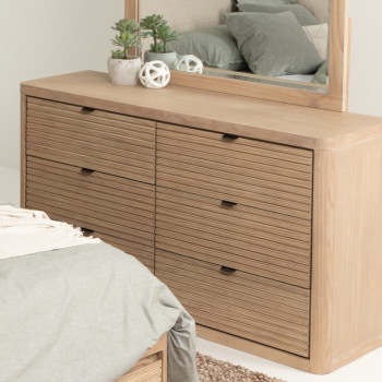 Bromley 6 Drawer Lowboy, Light