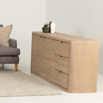 Bromley Buffet, Light