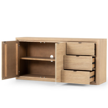 Bromley Buffet, Light