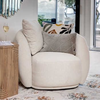 Laura Swivel Chair, Oatmeal