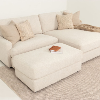 Aria Ottoman, Natural